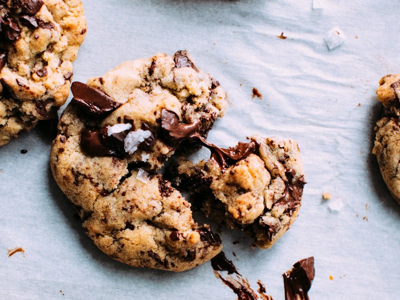 Chocolate Chip Cookies - desserts recipe